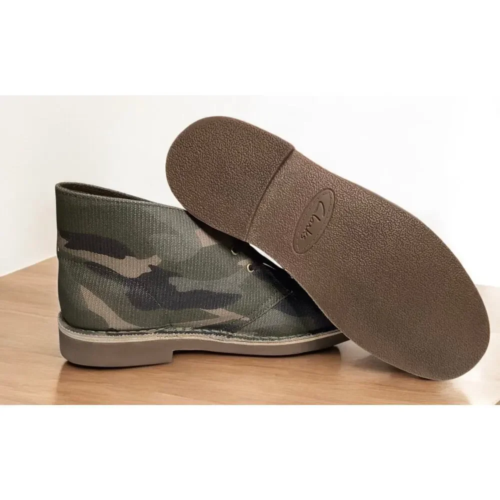 Clarks lace up